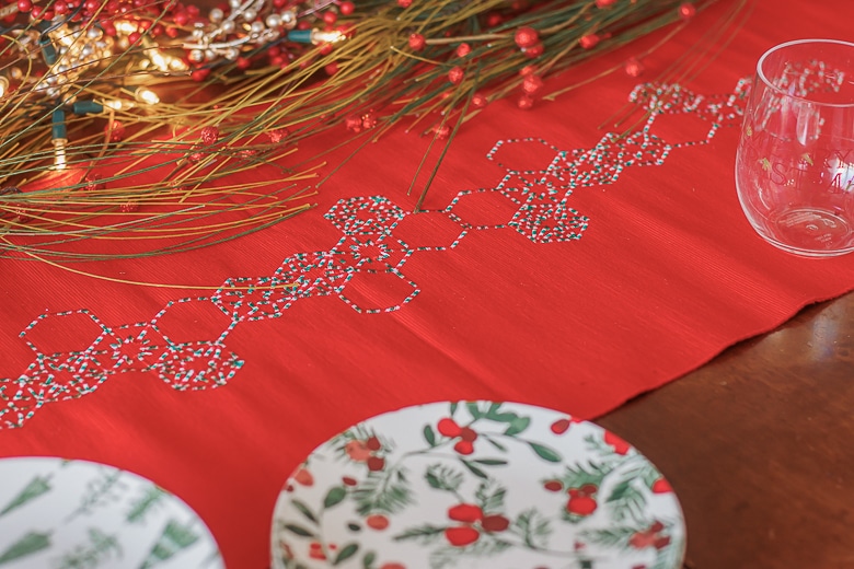 christmas table runner with machine emrboidery