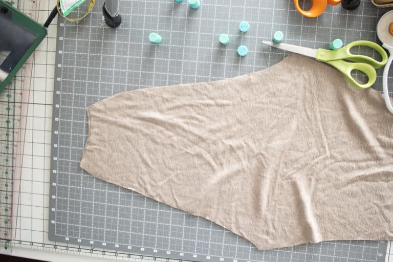 Sewing Raglan Shoulder Pattern Gathered shoulder raglan tutorial - Life Sew Savory