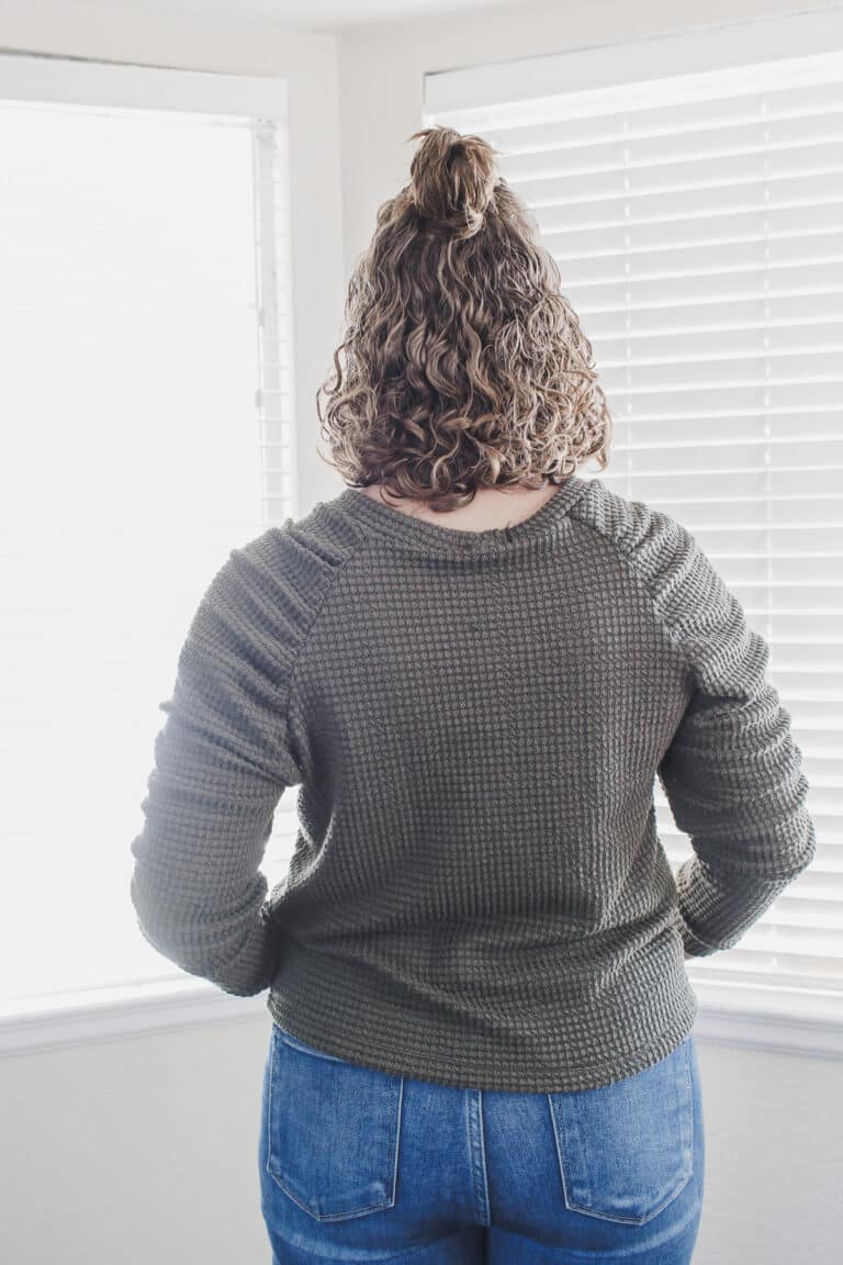 Sewing Raglan Shoulder Pattern Gathered shoulder raglan tutorial - Life Sew Savory