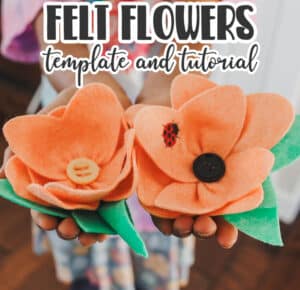 Use the free felt flower template to make gorgeous felt flowers. Felt flowers are perfect for hair accessories, bags, wreaths and more! Simple felt flower tutorial.