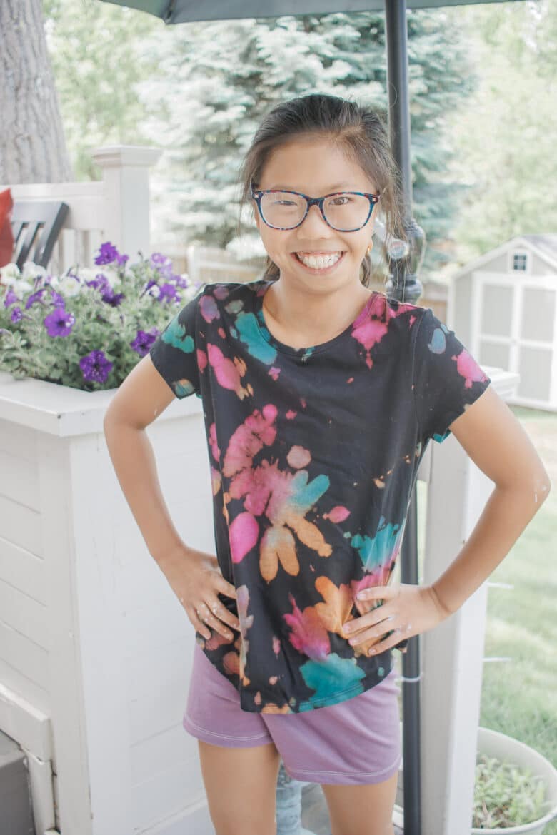 can you tie-dye black fabric? tutorial and DIY