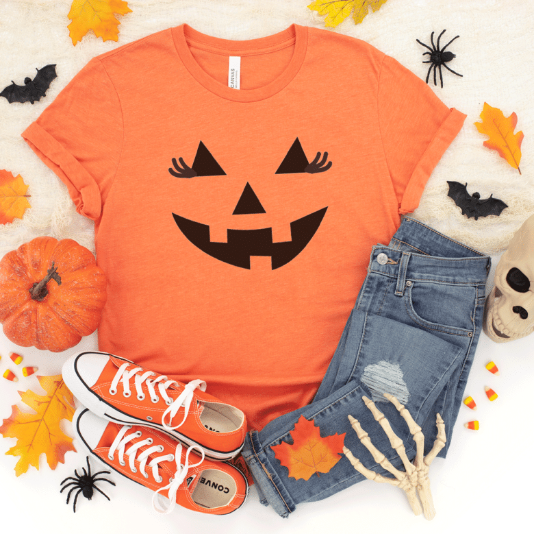 pumpkin face with lashed