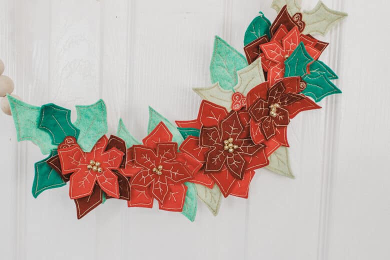 poinsettia wreath template and tutorial