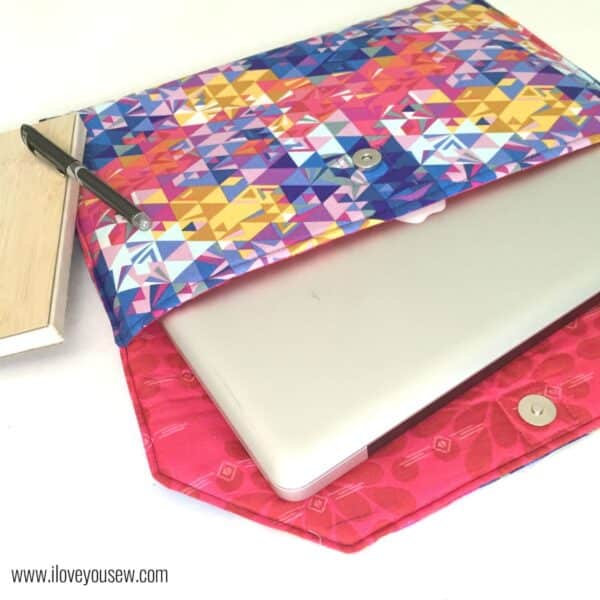 Laptop cases to sew - Tutorials and patterns - Life Sew Savory