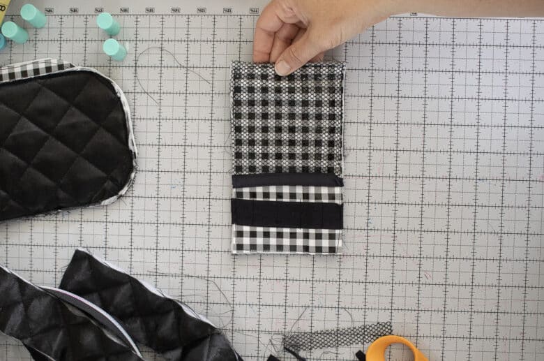 baste pocket to both layers