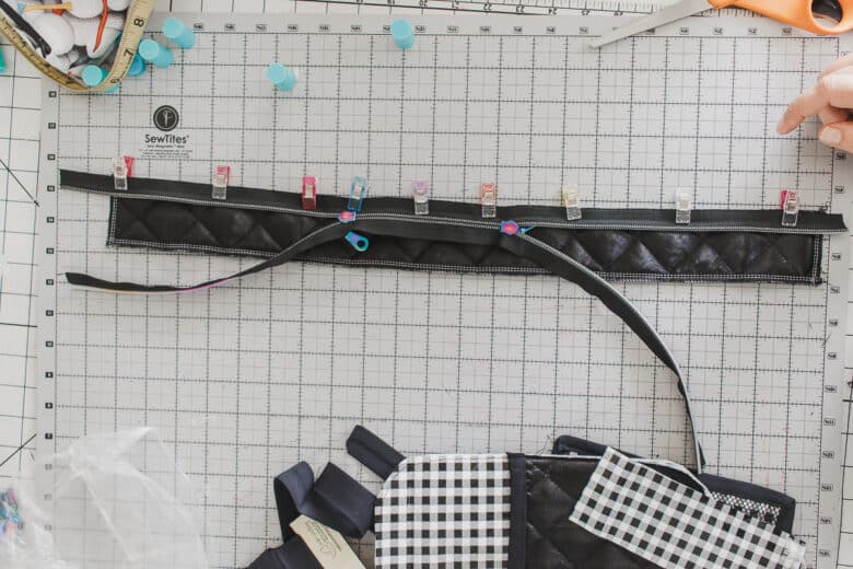 sew zipper to zipper facing