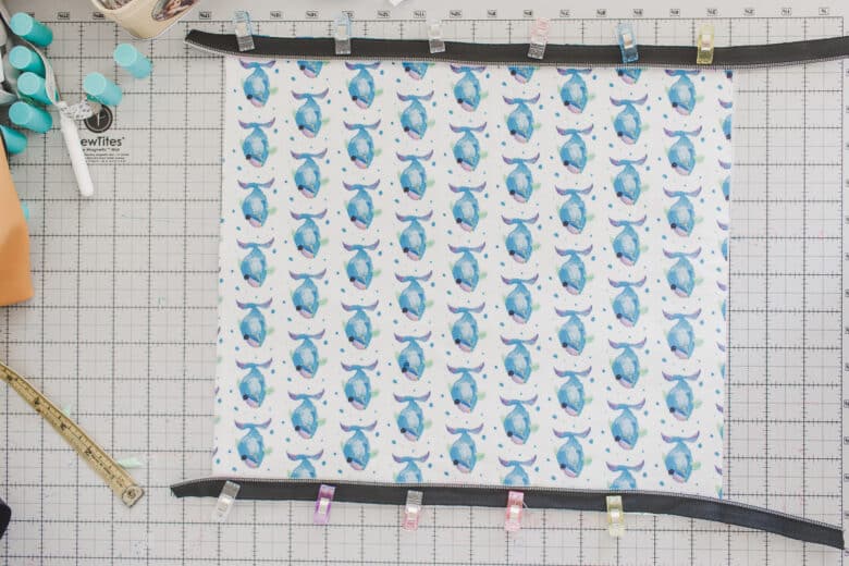 half of zipper on each side