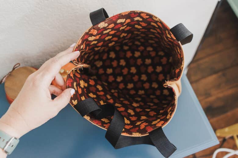 inside of tote bag with lining