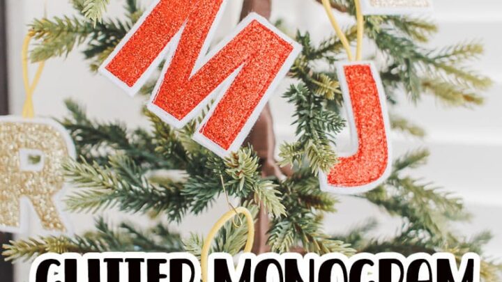 Learn how to make these cute DIY Felt glitter monogram ornaments. You can make with any letter in any sizes for a beautiful and easy ornament. Easy Christmas ornament tutorial.