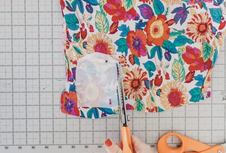 use pinking shears to cut fabric