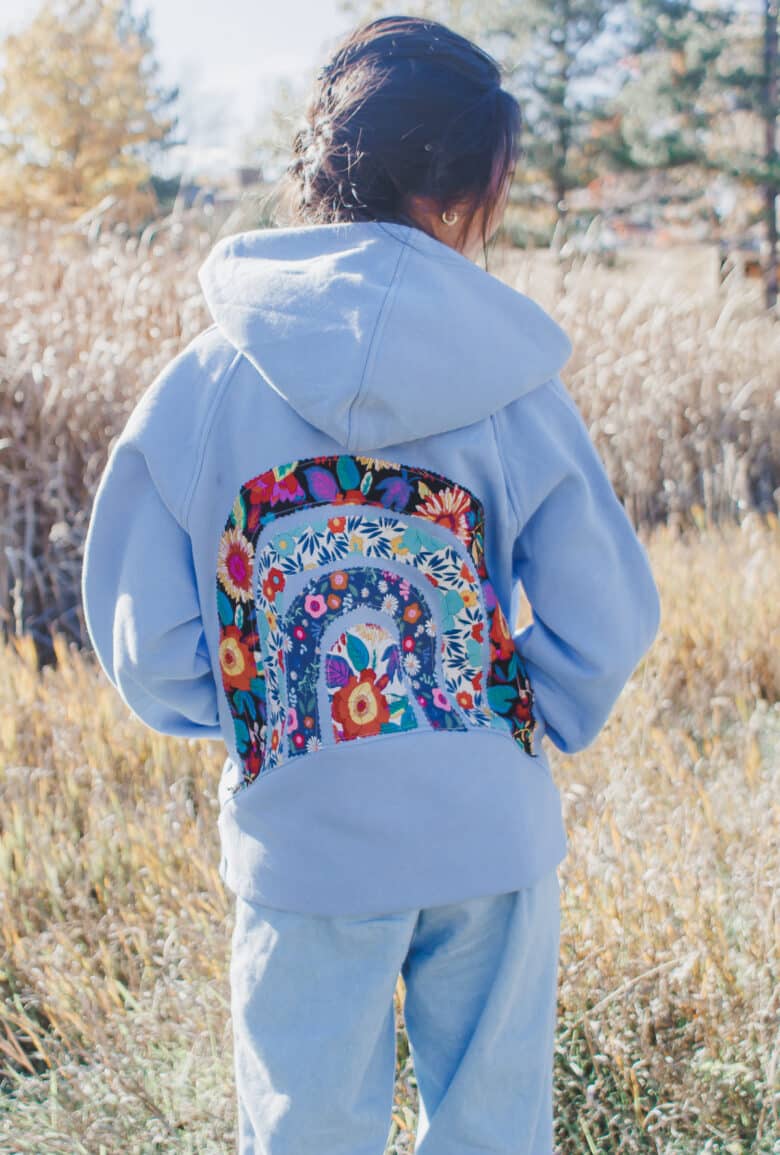 how to add a rainbow back to a sweatshirt