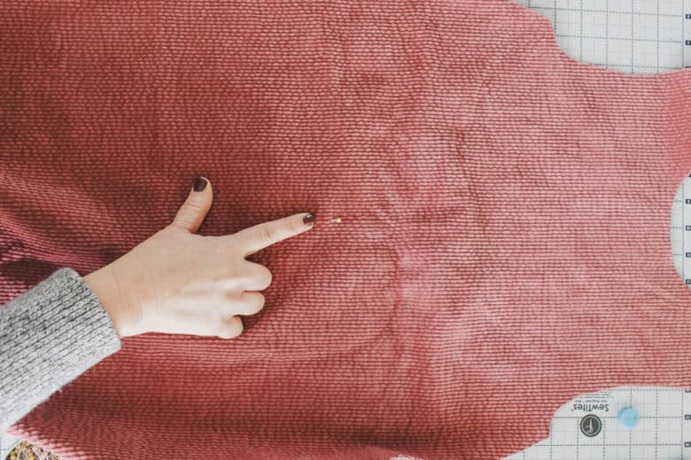 mark center of front