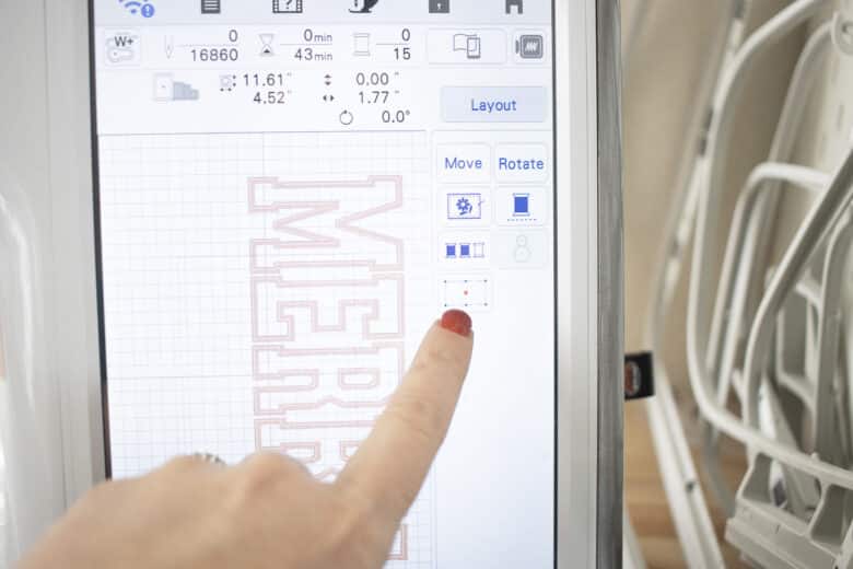 set up design on screen