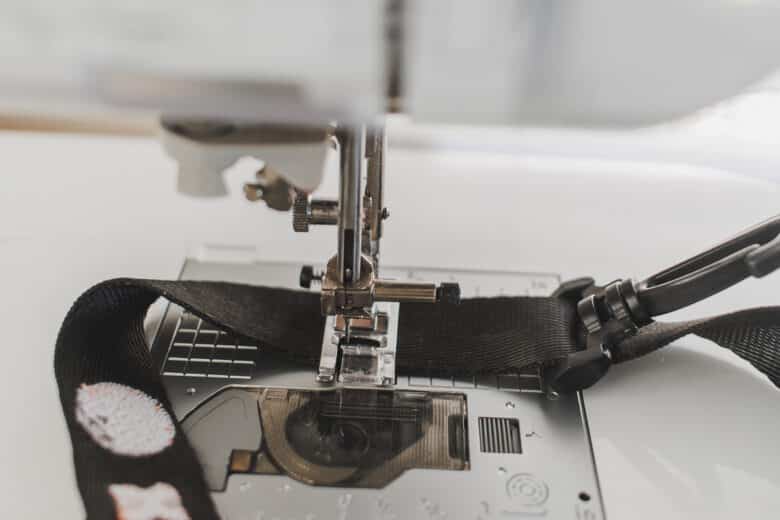 sew strap into circle with zig zag