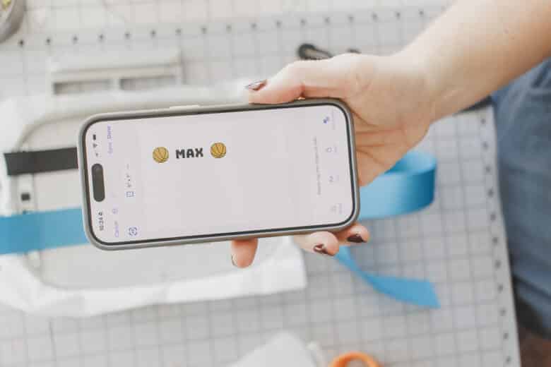 create embroidery design