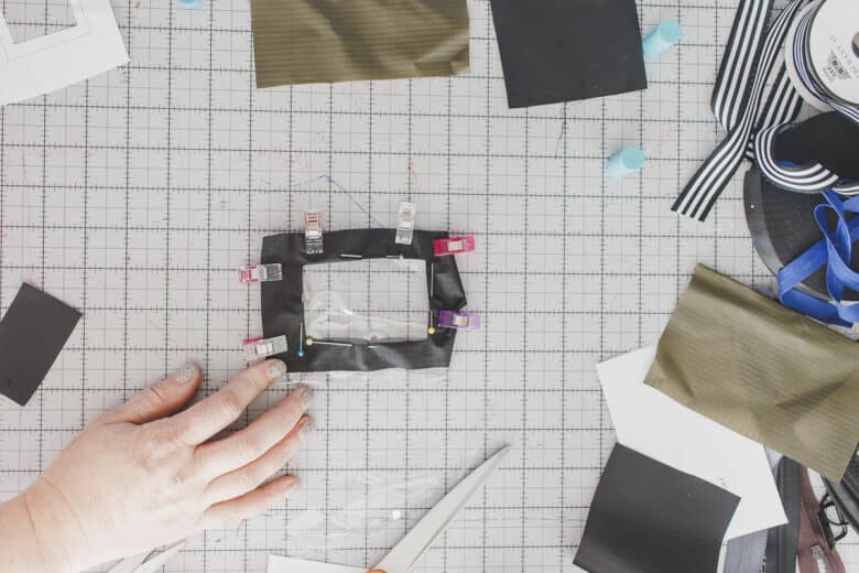 clip clear vinyl on back side