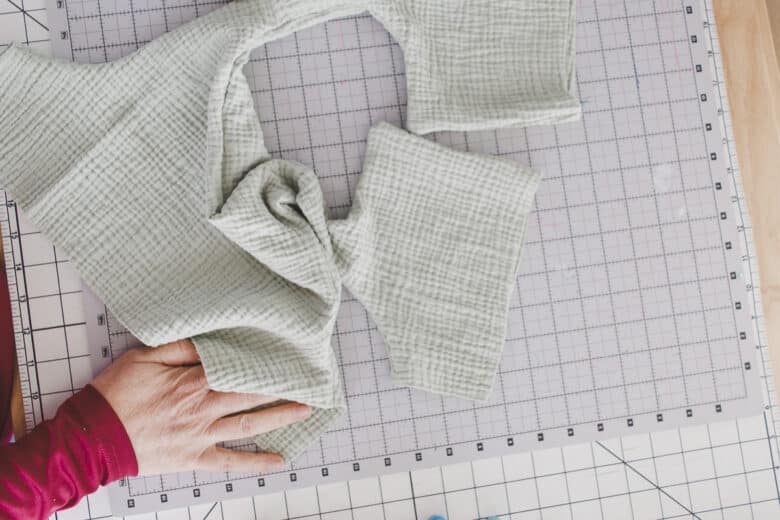 align the side seams