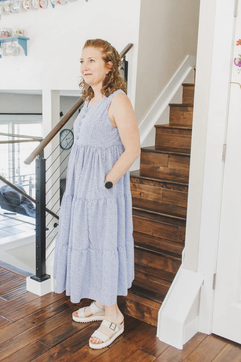 it has pockets! Free pdf pattern and tutorial