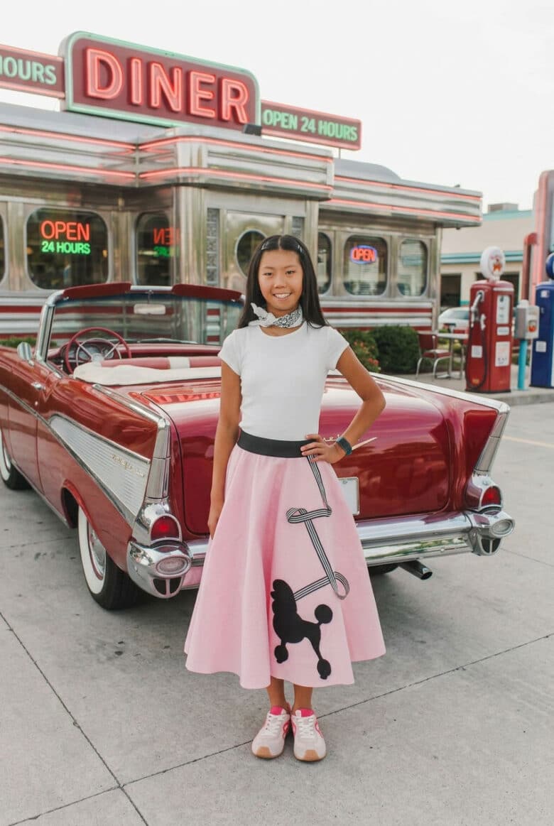 sewing a poodle skirt with felt