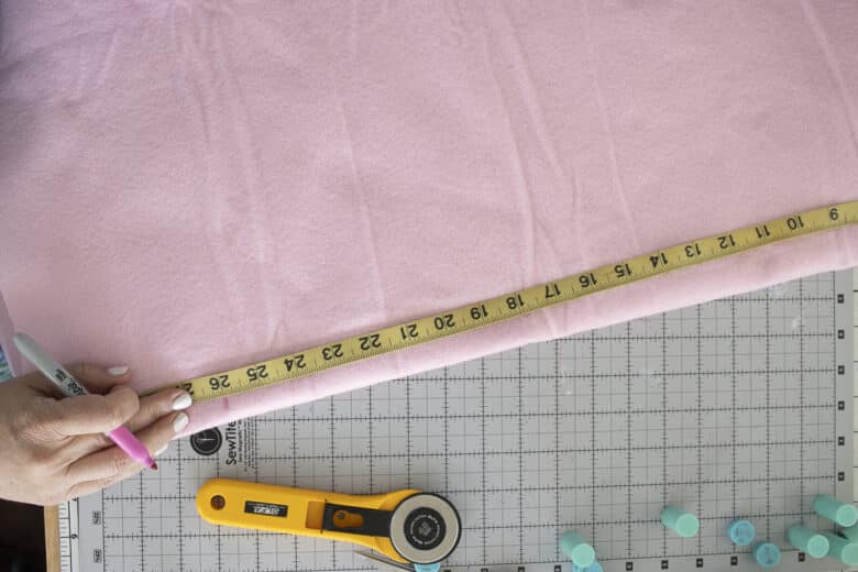 cut bottom edge of skirt
