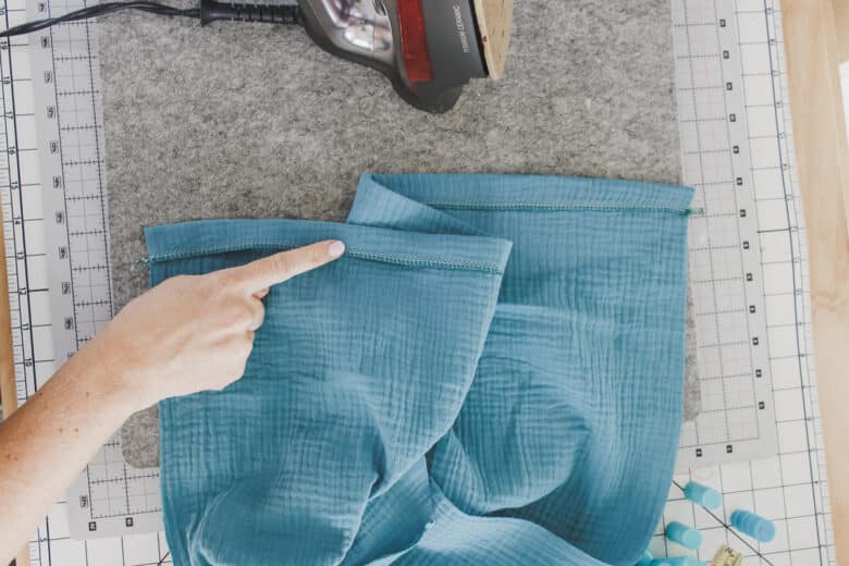 finish and fold over bottom hem