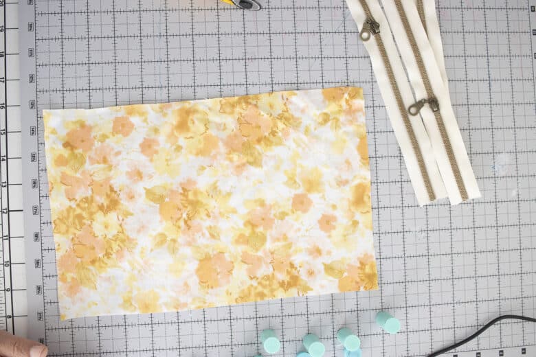cut fabric to size